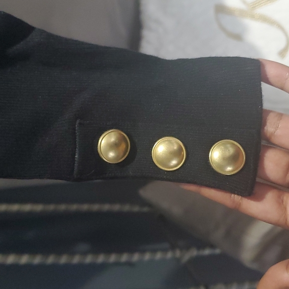 Sweater - Picture 3 of 3